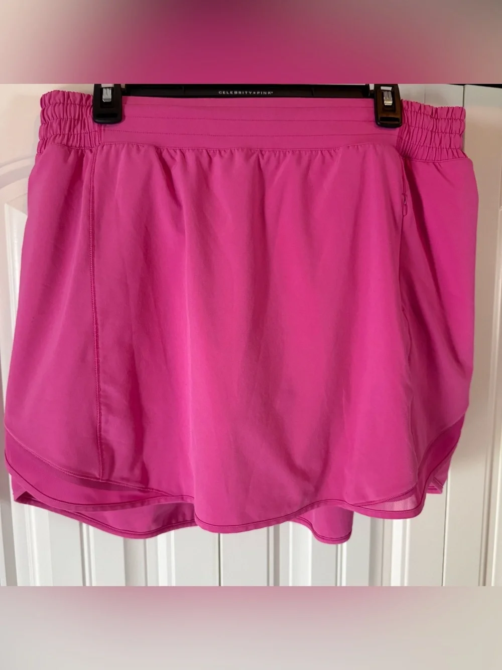 Lululemon Hotty Hot High-Rise Skirt (Sonic Pink / Bright Pink) - Size 12